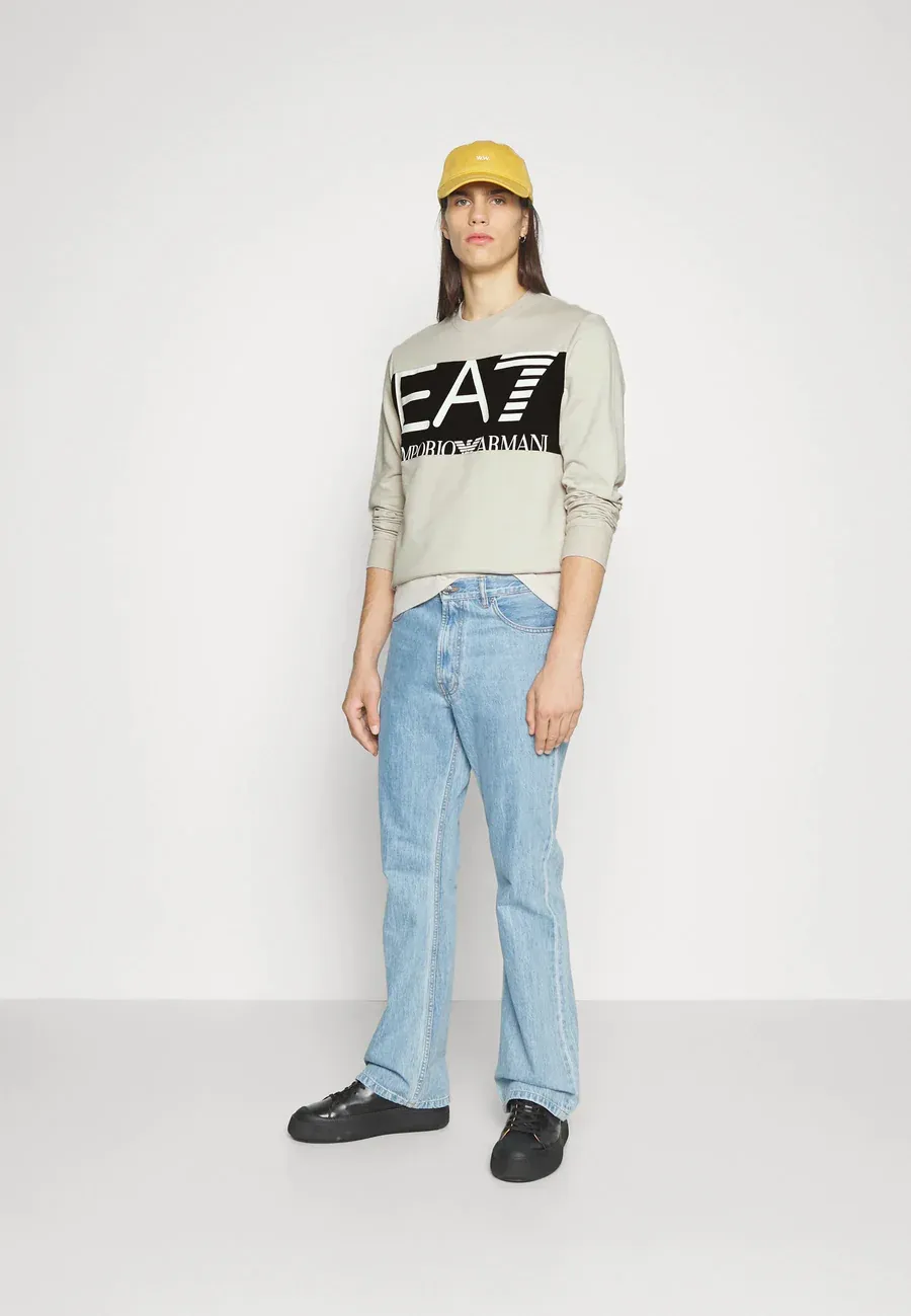 Logo Round-Necked Sweater