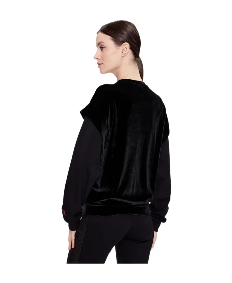 Long-Sleeved Round-Neck Sweater