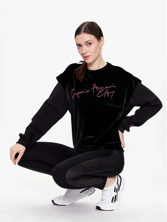Long-Sleeved Round-Neck Sweater