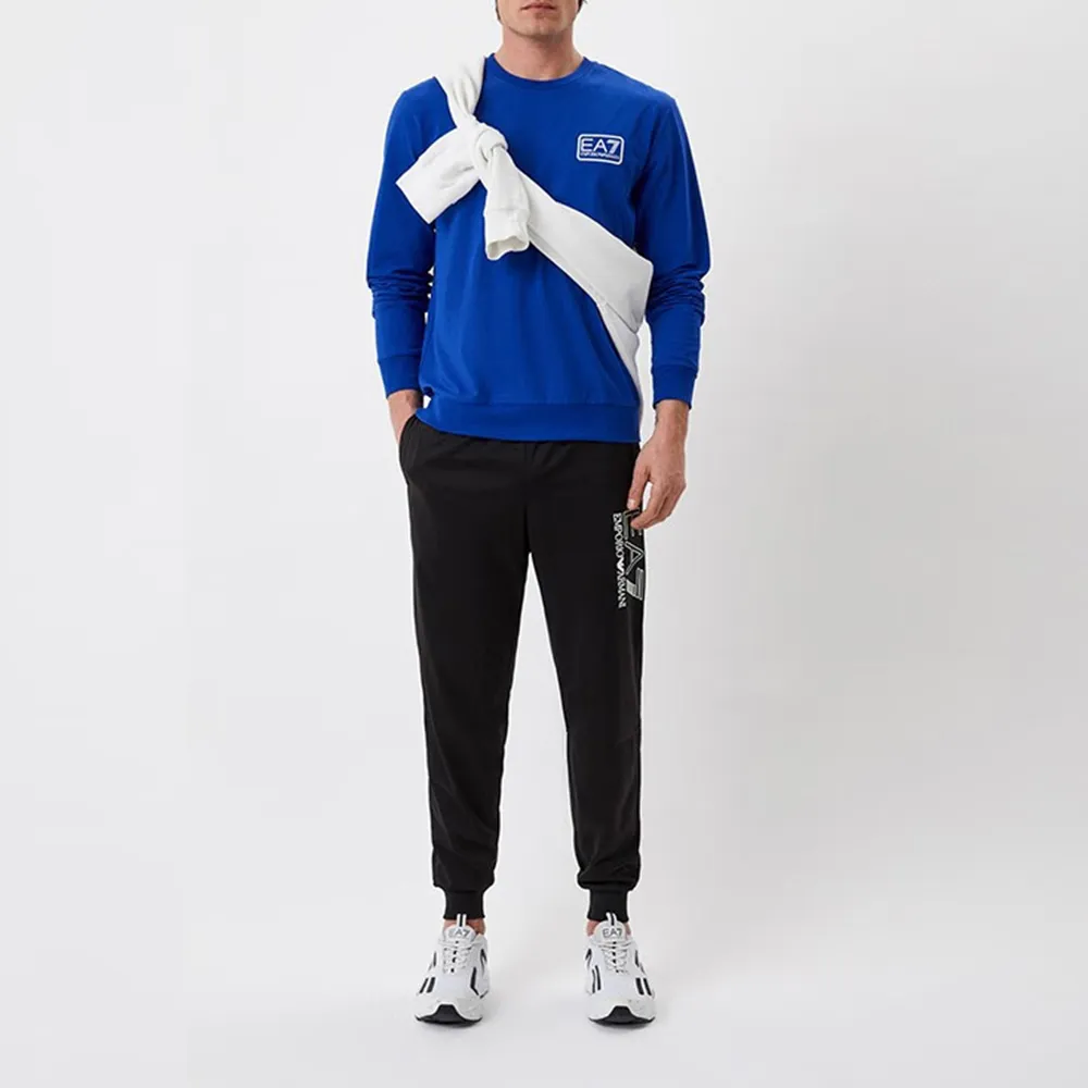 Logo Round-Necked Sweater