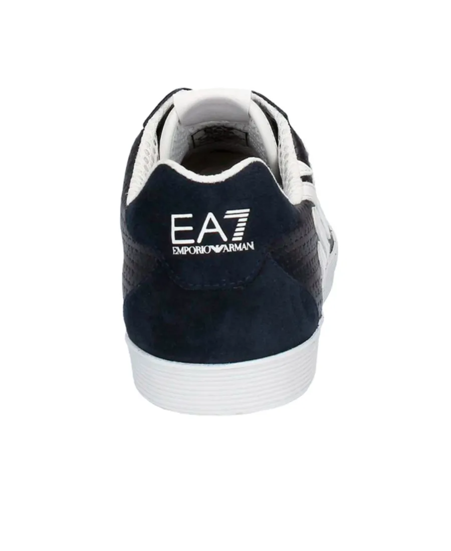 Logo Details Casual Sneakers