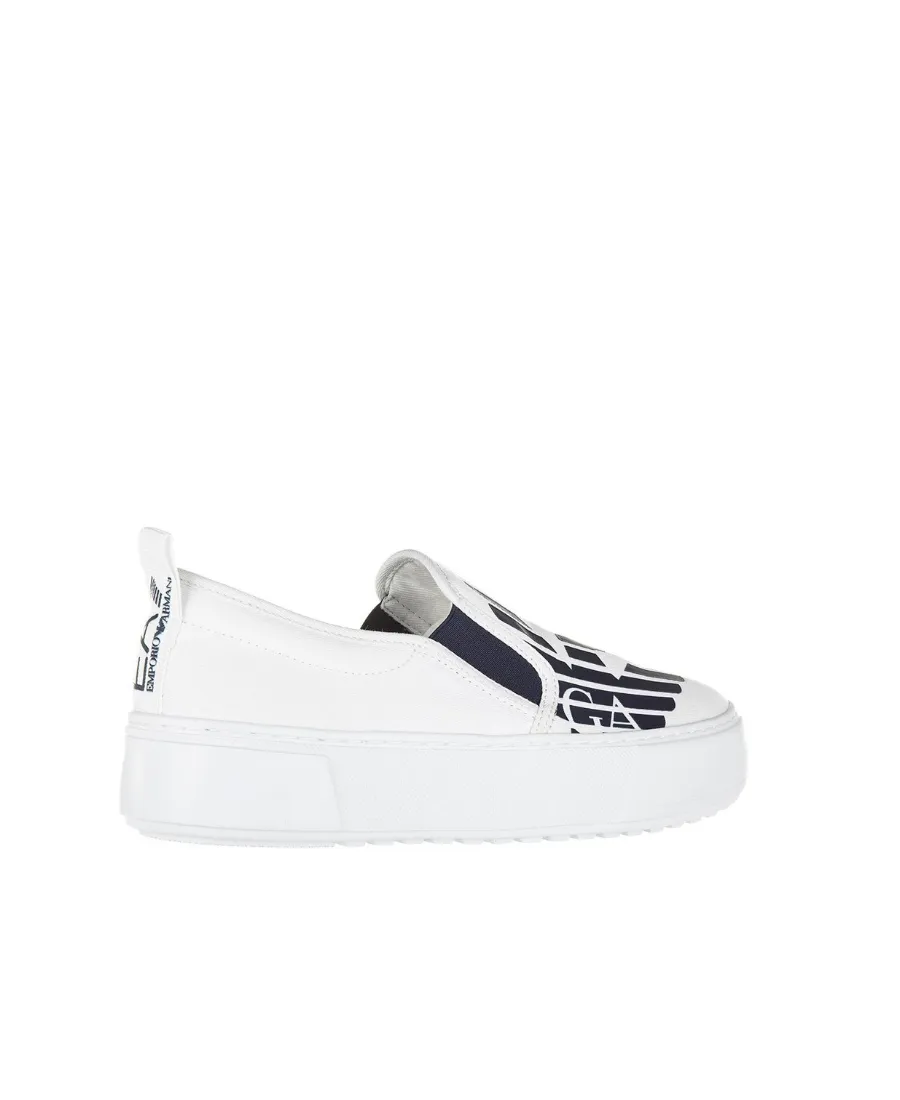 Logo Details Casual Sneakers