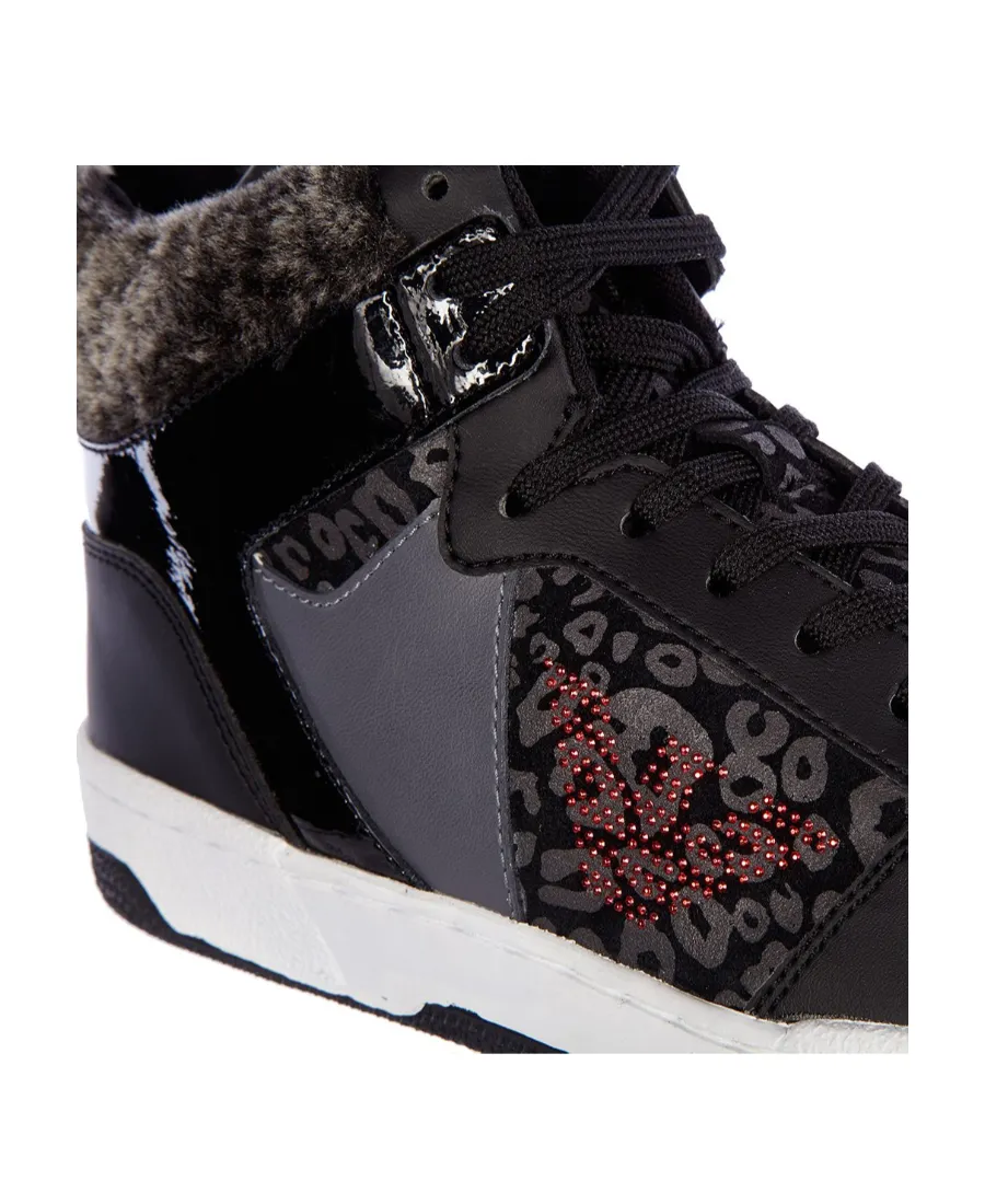 Logo Details Casual Sneakers