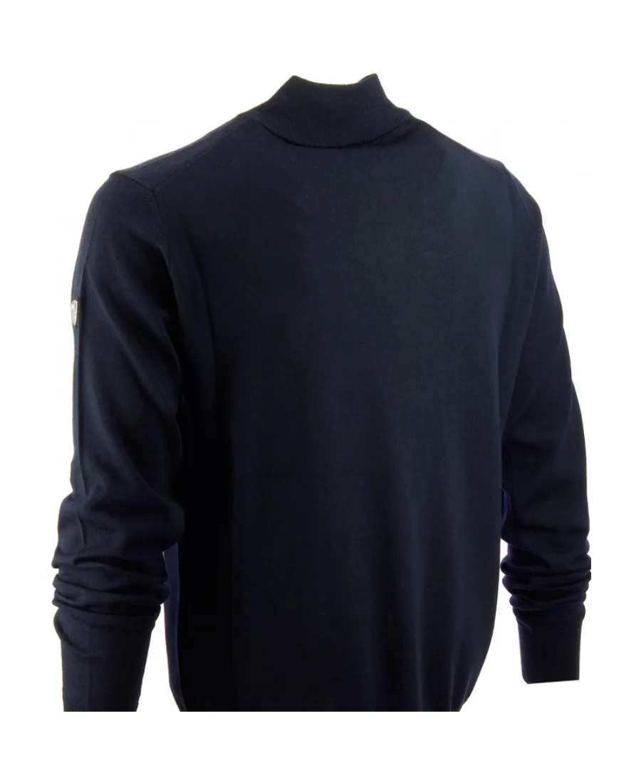 Long-Sleeved Pullover