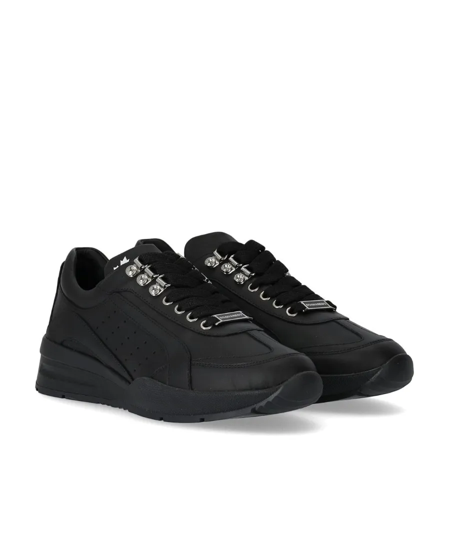 Logo Sneakers
