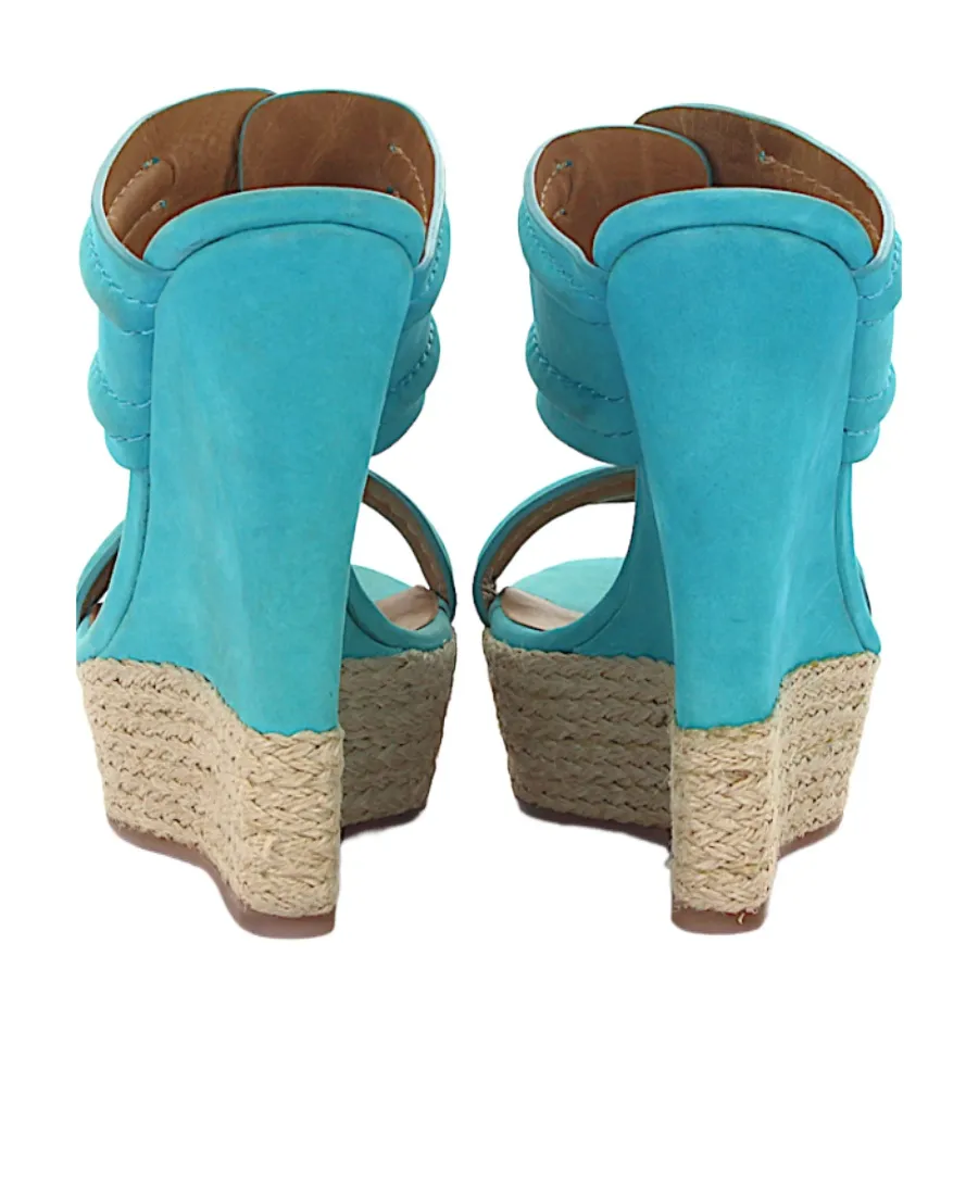 Lacing Wedges