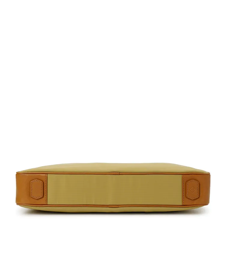 Logo Briefcase