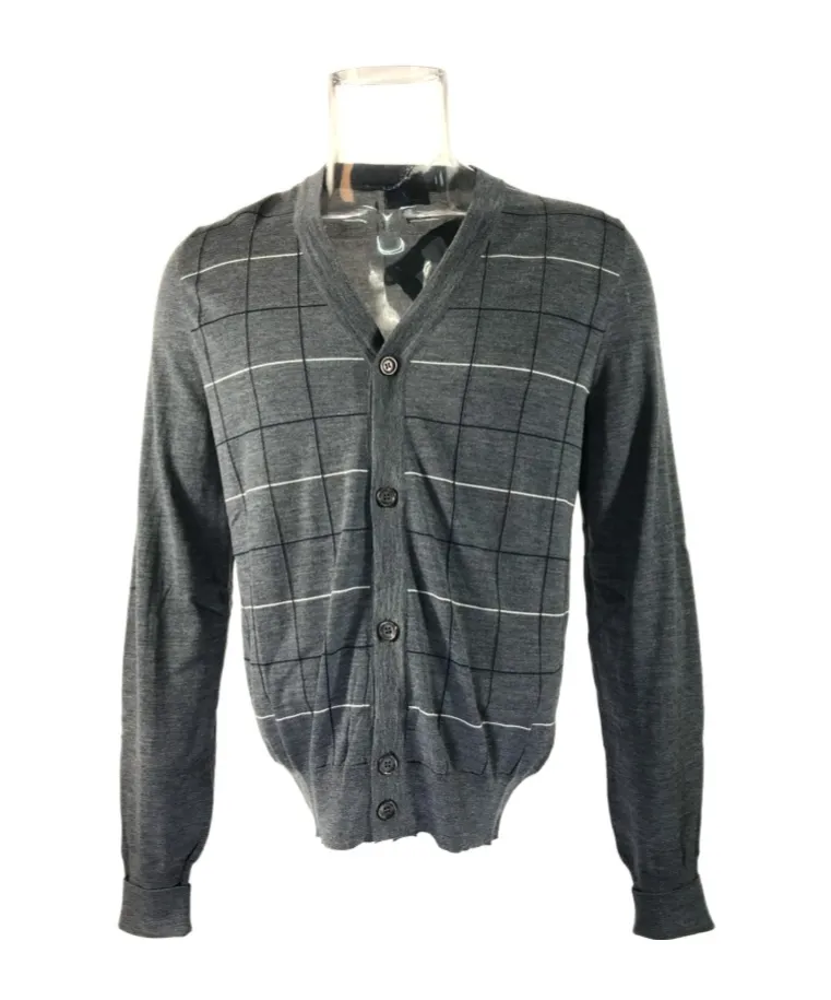 V-Neck Long-Sleeved Sweater