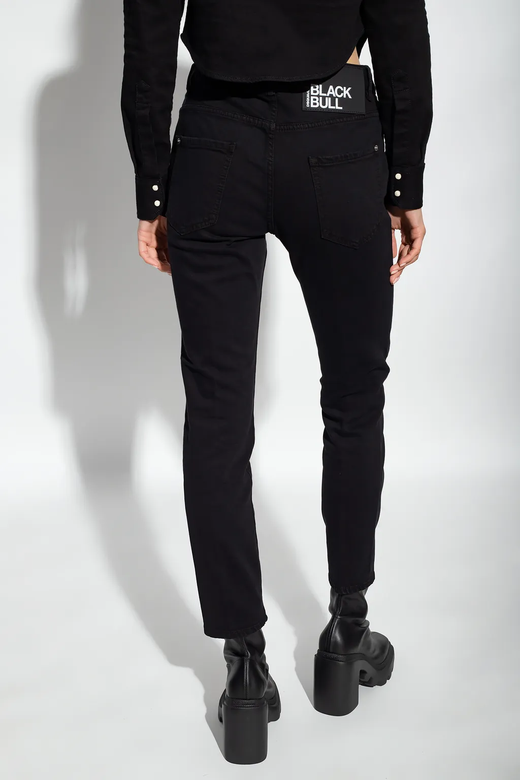 Cool Girl Cropped Jeans