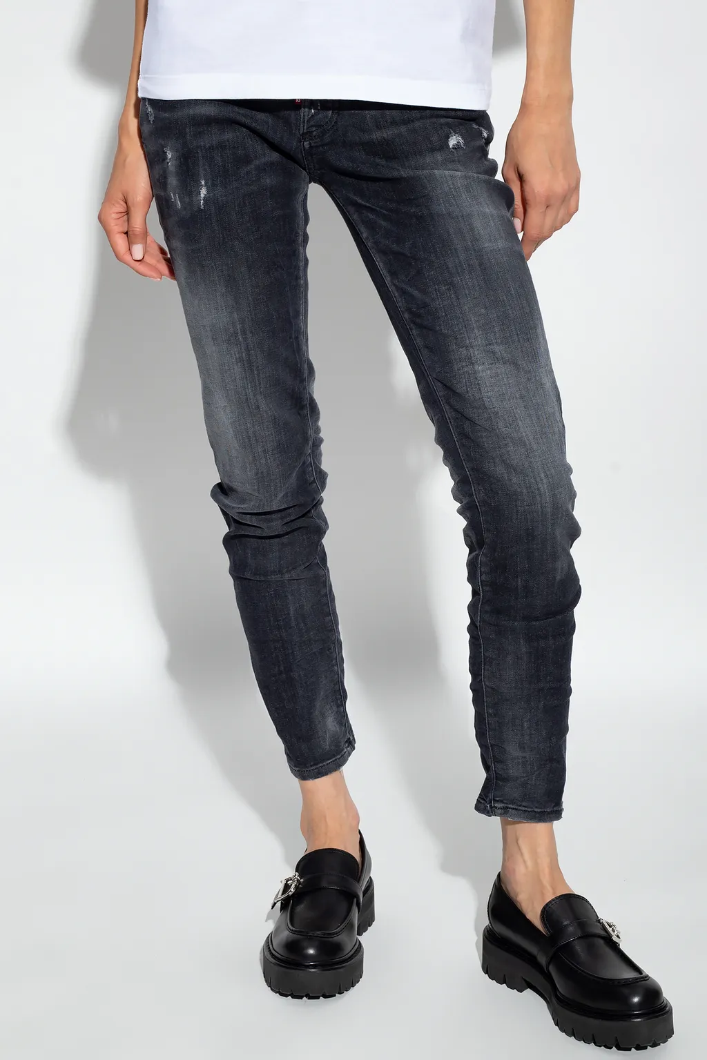 Jennifer Straight-Leg Distressed Skinny Jeans