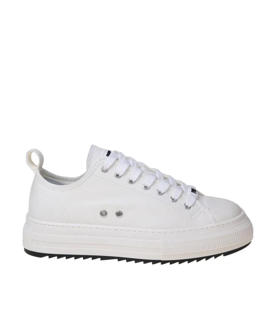 Round Toe Platform Sneakers