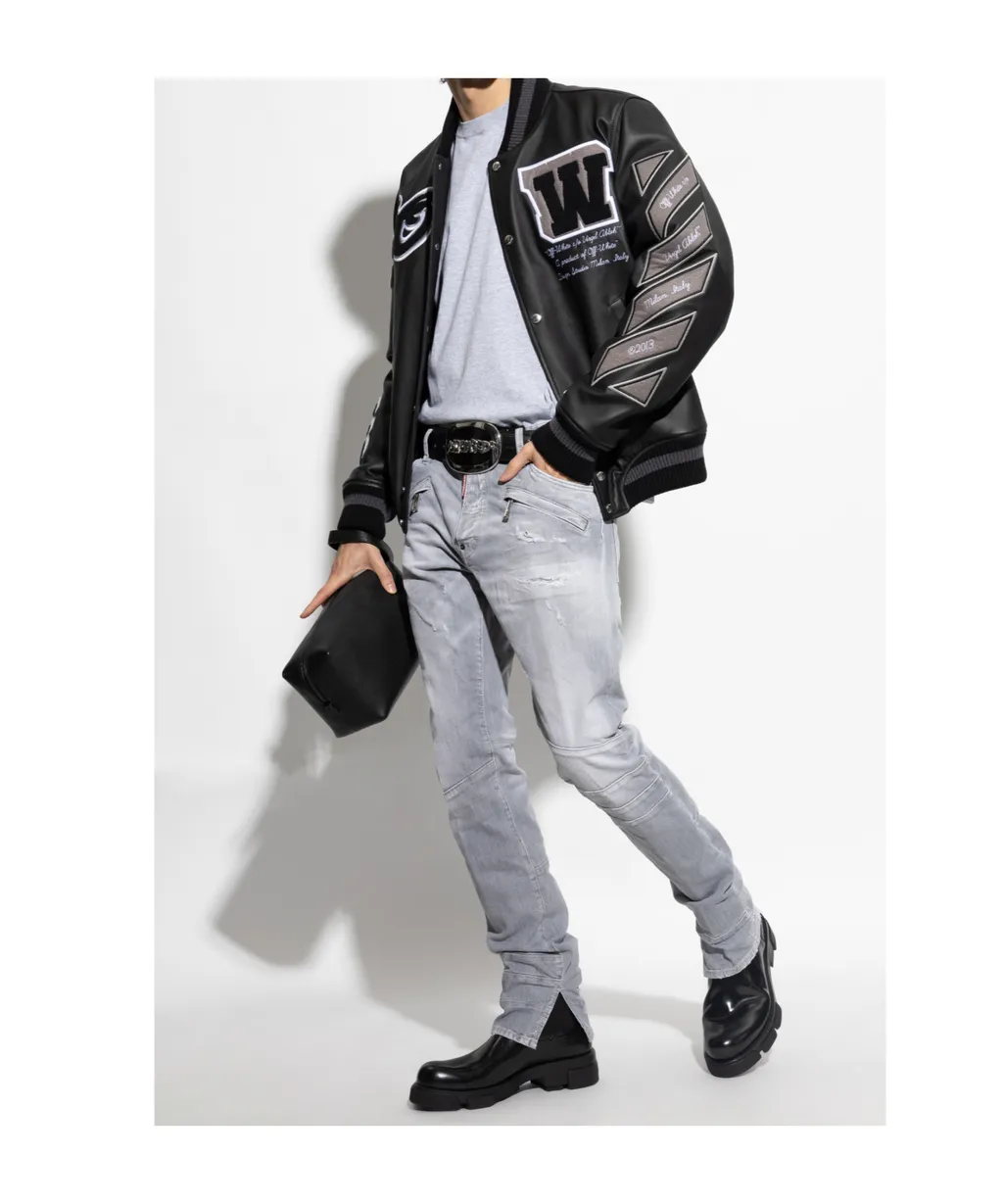 Distressed Skinny Jeans