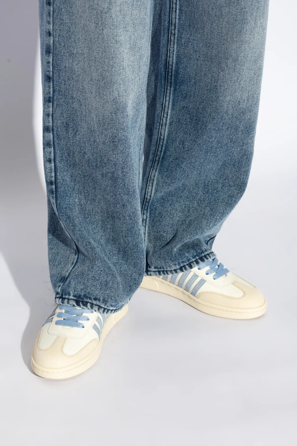 Boxer Low-Top Sneakers