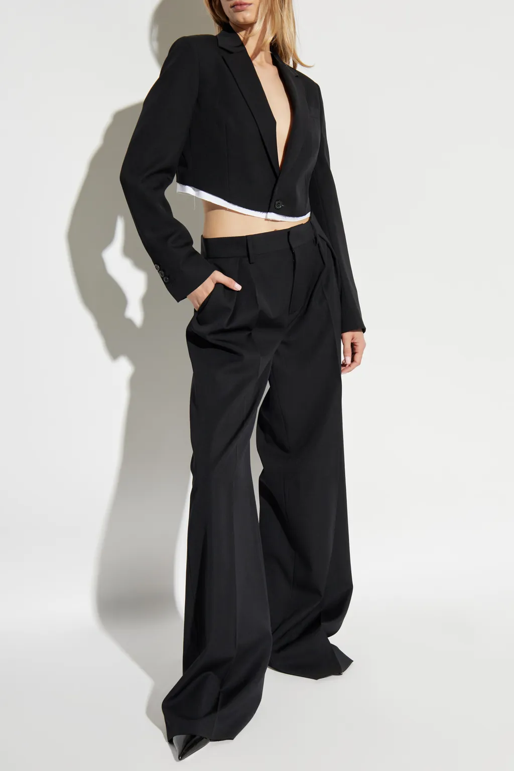 Single Breasted Raw-Edge Cropped Blazer