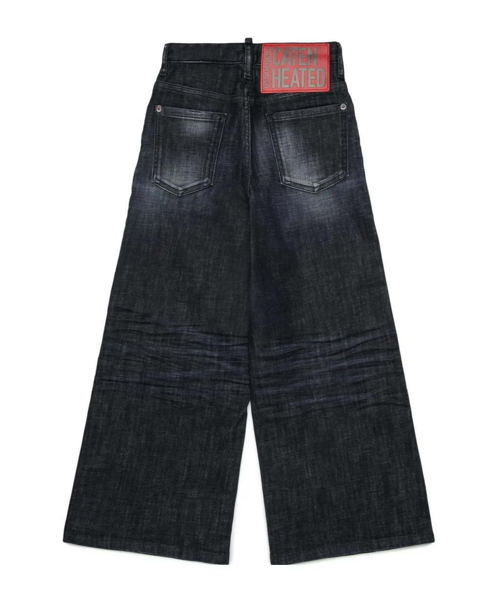 Traveller Distressed Jeans