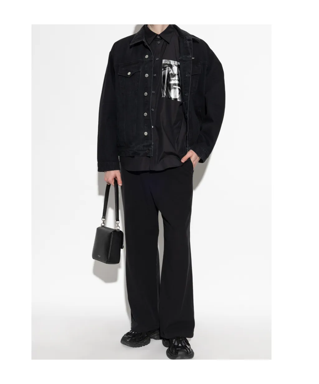 Long Sleeved Graphic-Stamp Shirt