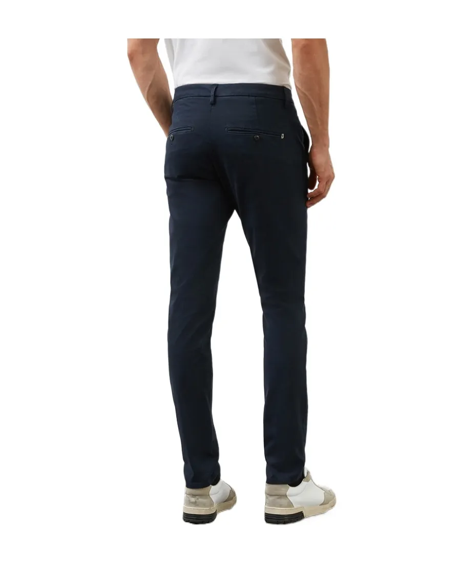 Slim Cut Stretched Chinos