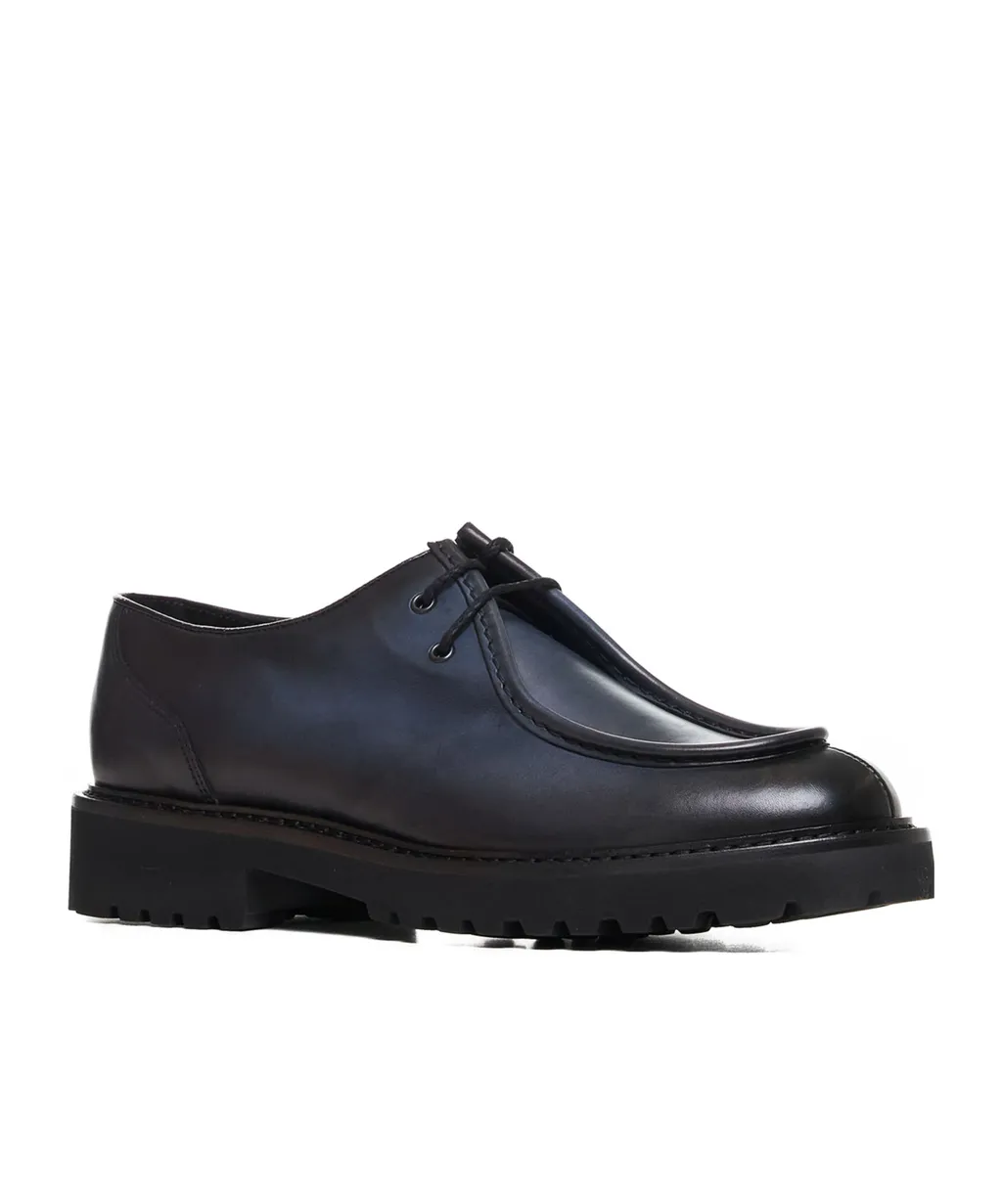 Two-Hole Round-Toe Lace-Up Shoes