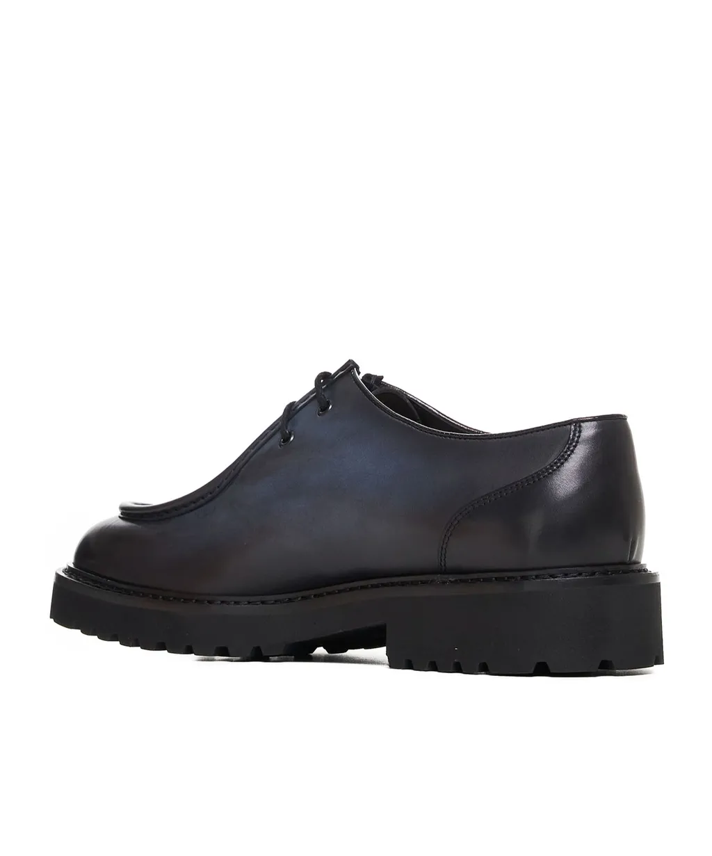 Two-Hole Round-Toe Lace-Up Shoes