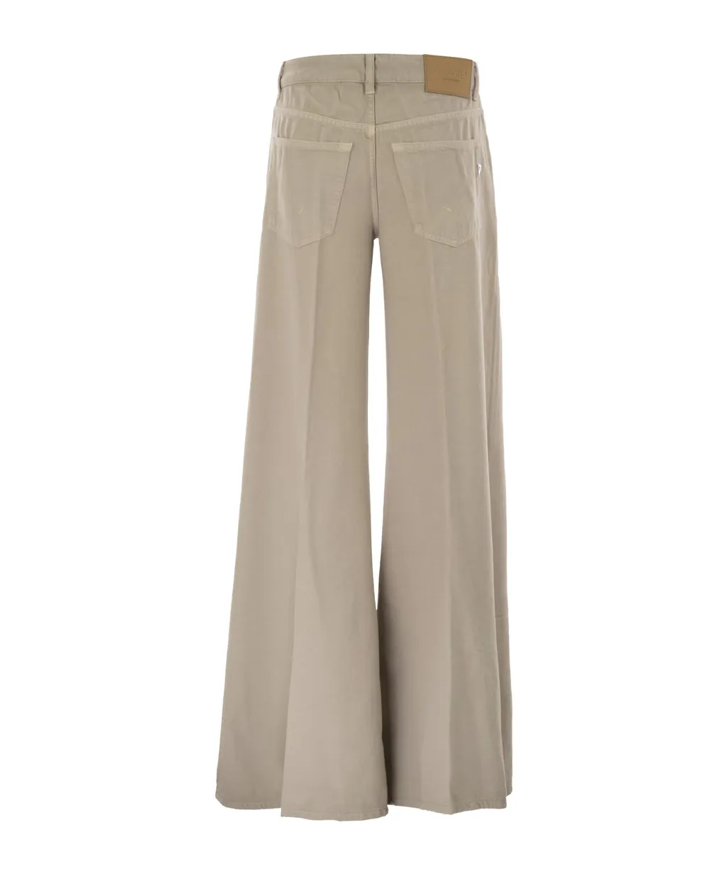 Marlen Wide-Leg Jeans