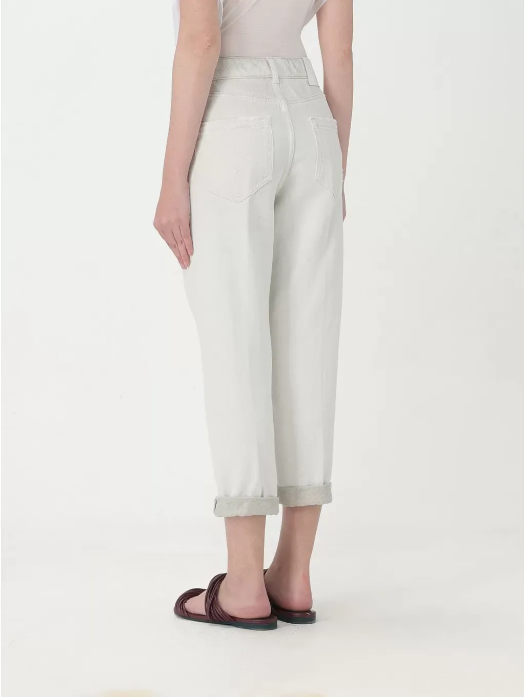 Straight Jeans