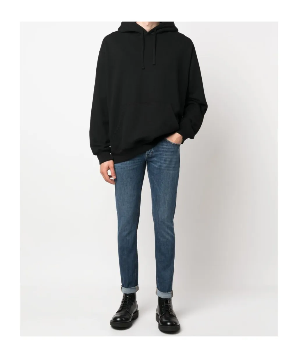 Low-Rise Cropped Jeans