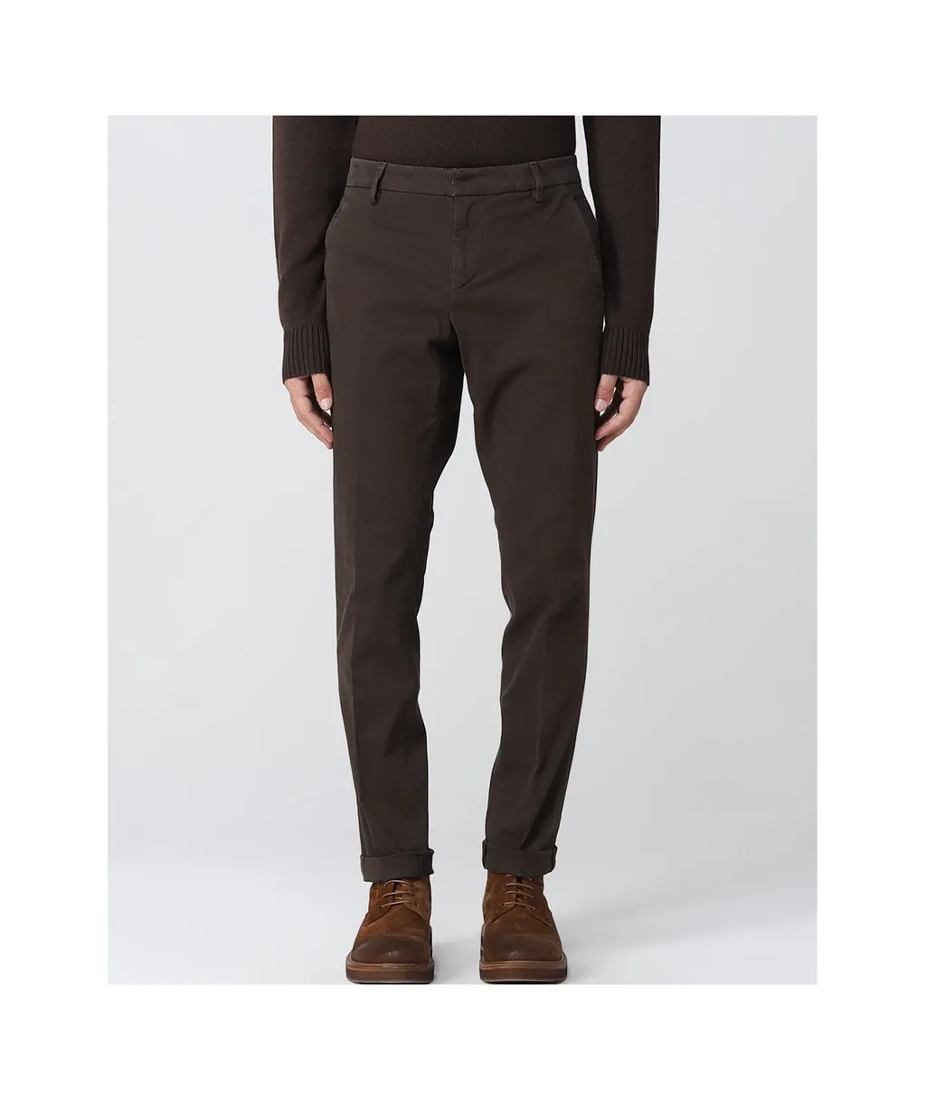 Slim Cut Stretched Chinos
