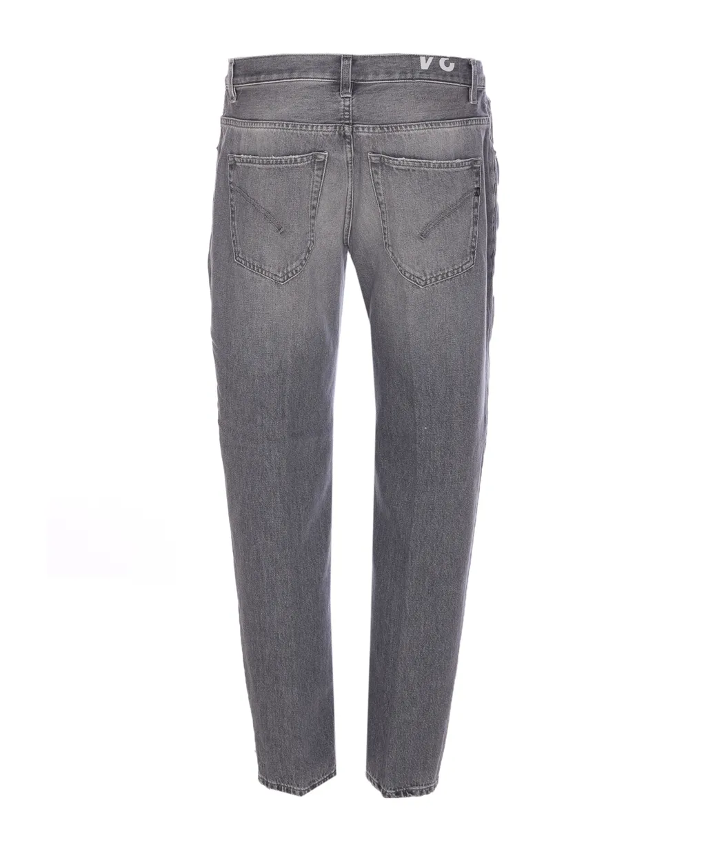 Tapered Fit Jeans