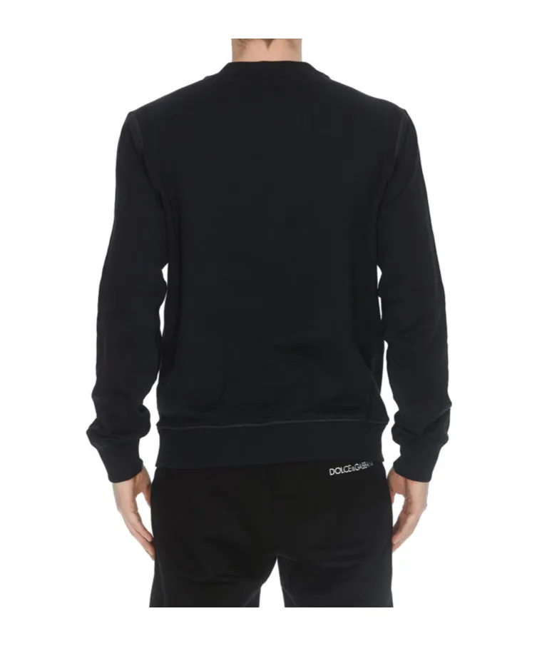 Long-Sleeved Round-Neck Sweater