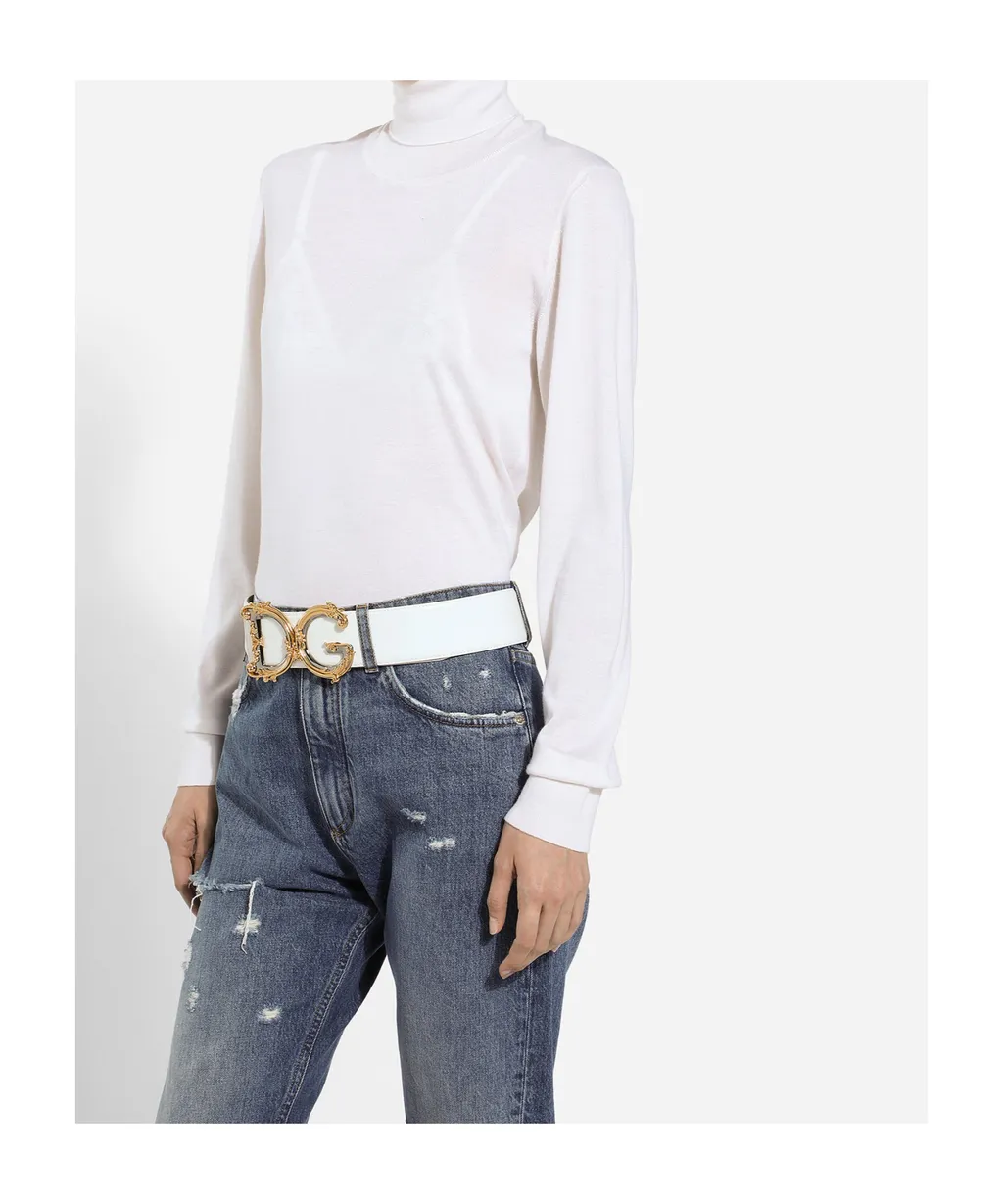 Long-Sleeved High-Neck Sweater