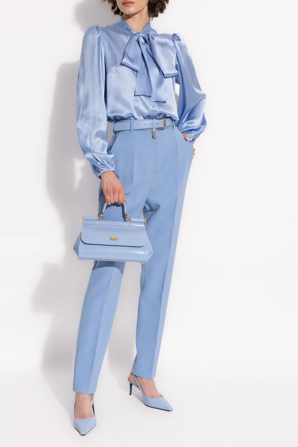 Pussy-Bow Bell-Sleeved Shirt