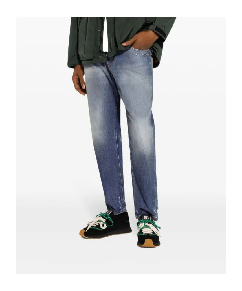 Distressed Stonewashed Jeans