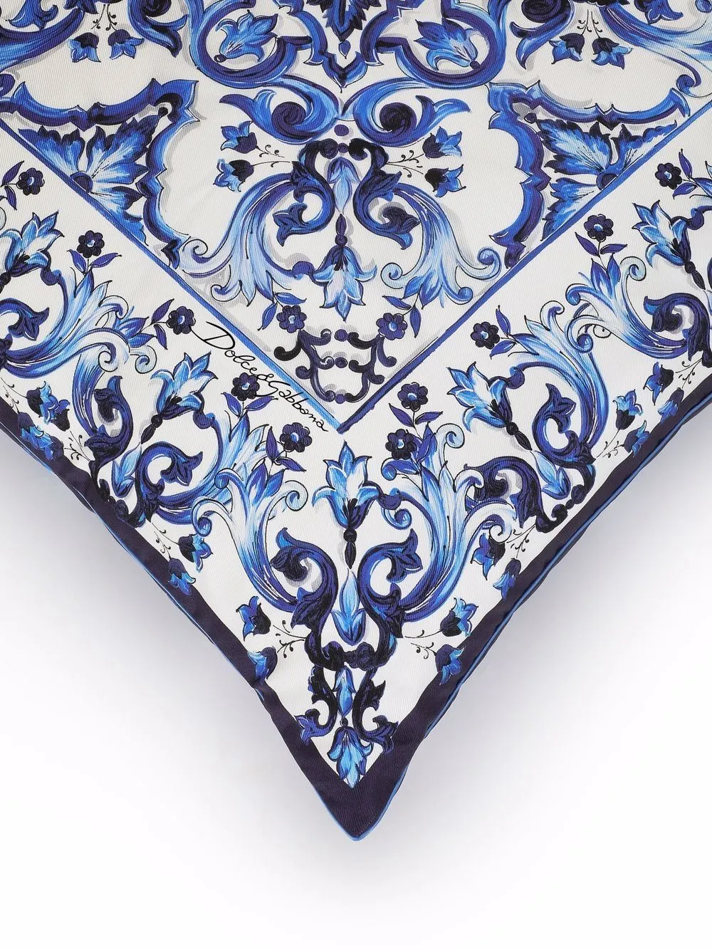 Mediterraneo Large Silk-Twill Cushion