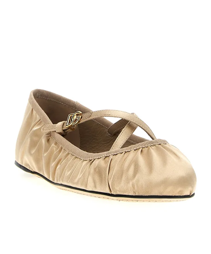 Logo Buckle Ruched Detailed Ballet Flats
