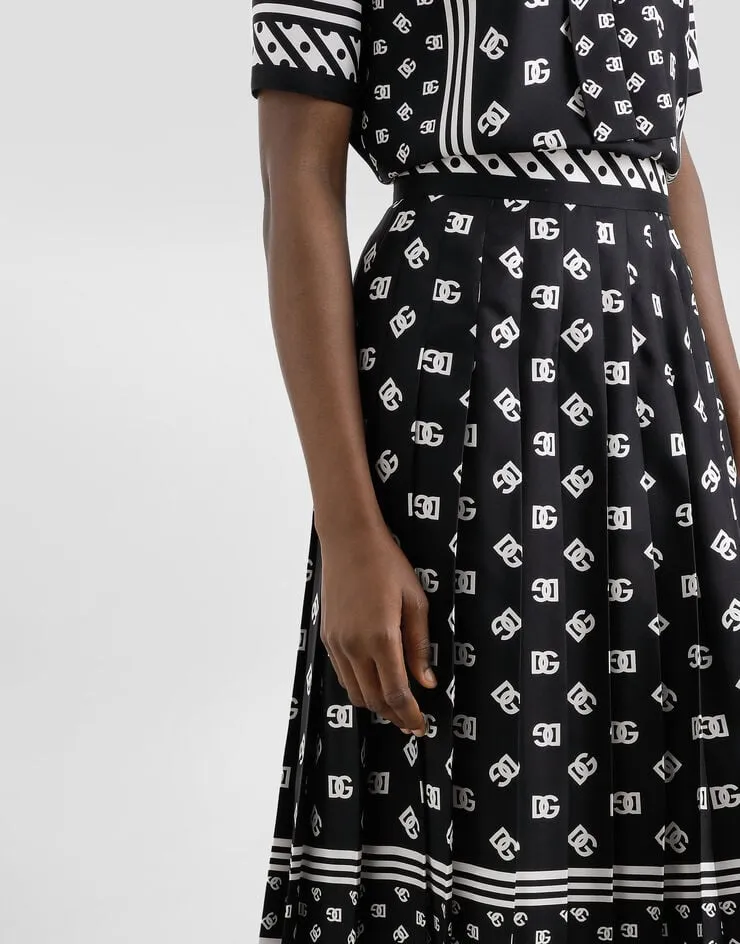 Dg Logo Scarf Printed Pleated Midi Skirt