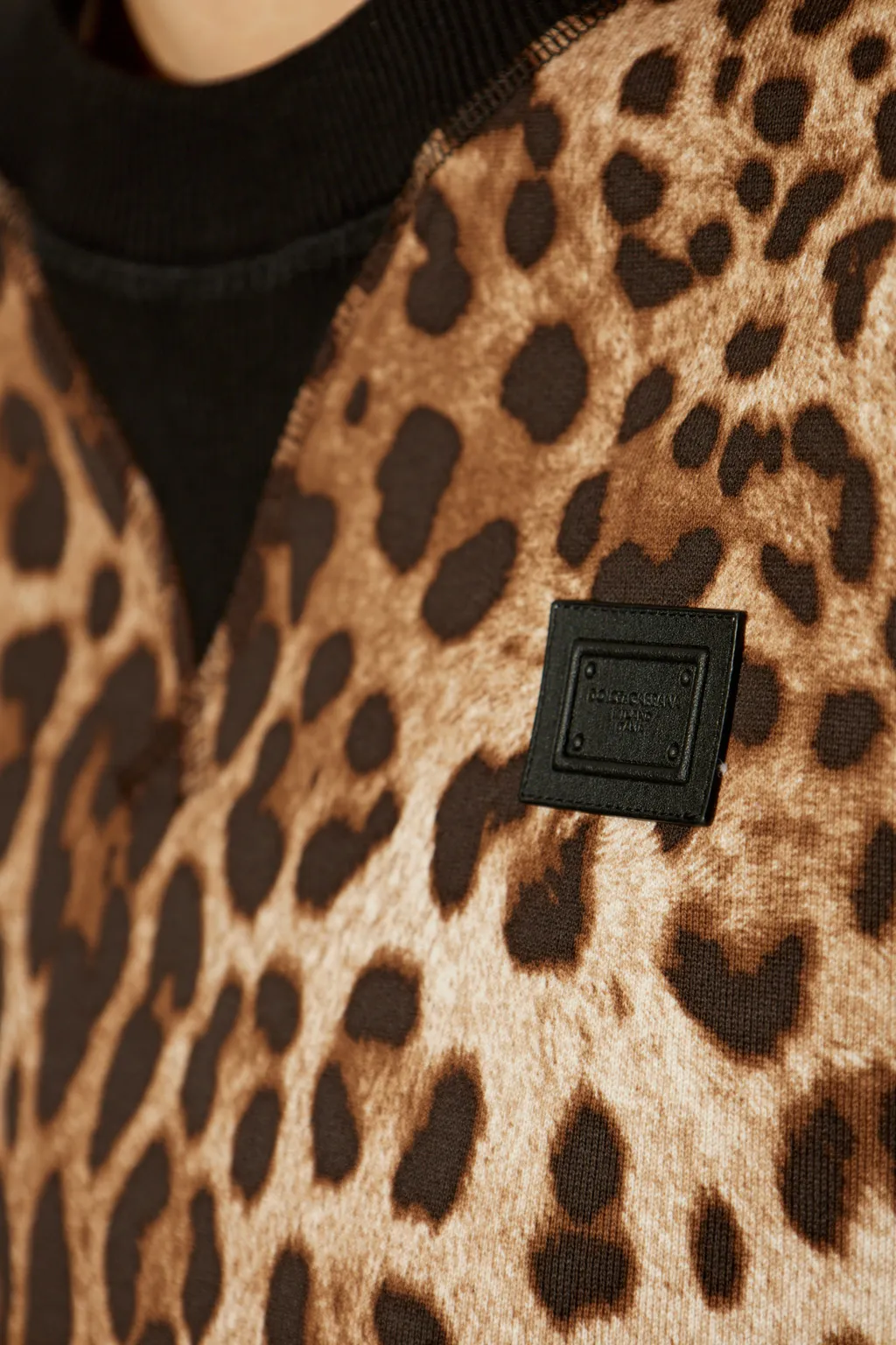 Leopard Printed Sweatshirt