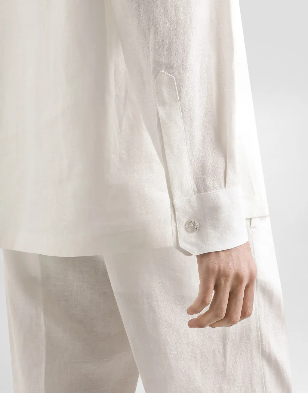 Long-Sleeved Hawaii Shirt
