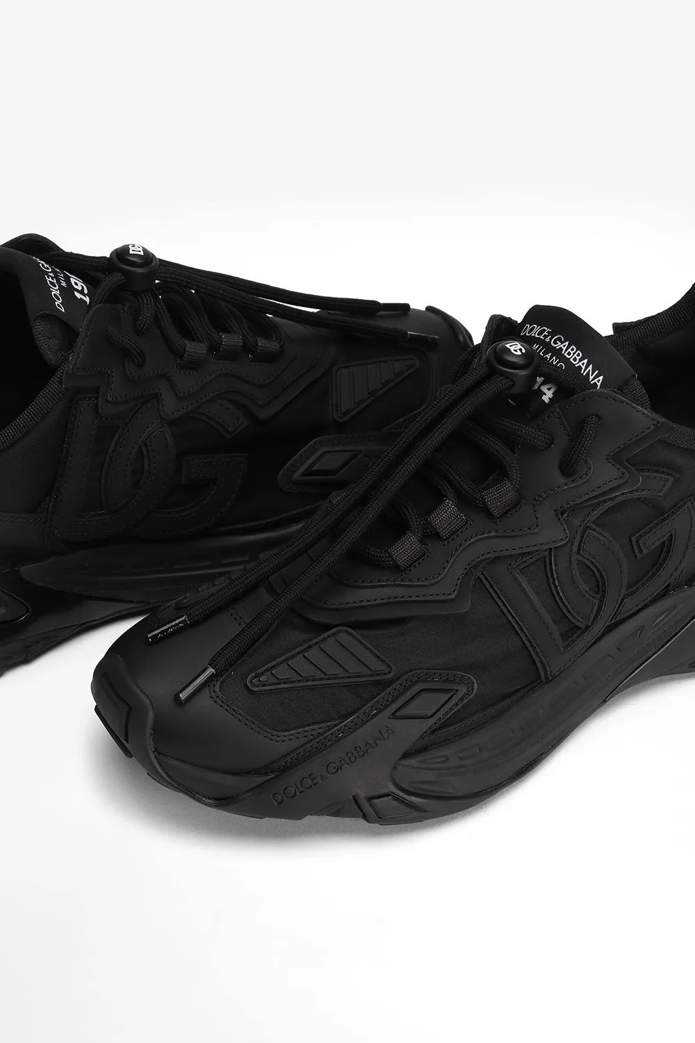 Dg Logo Patch Low-Top Sneakers