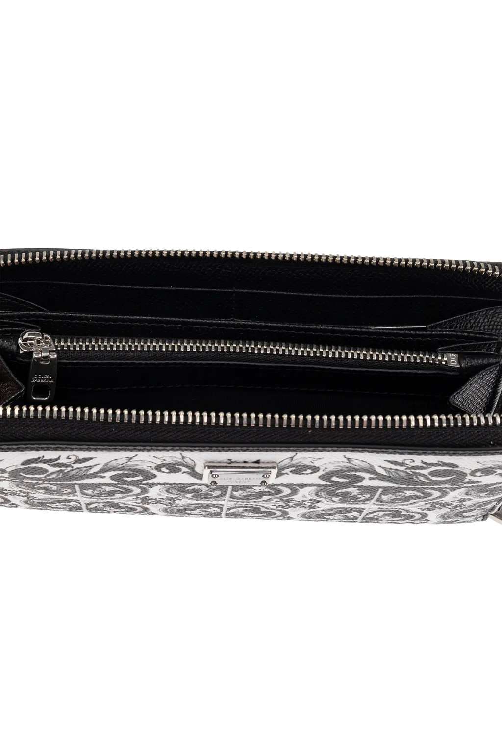 Logo-Plaque Zipped Wallet
