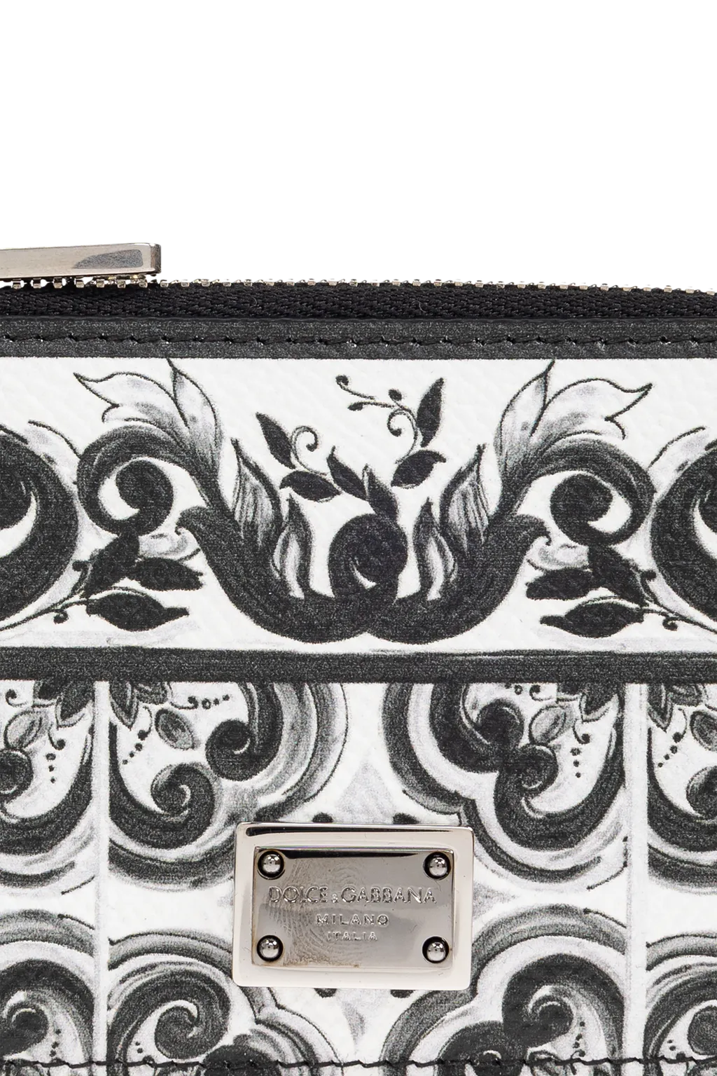 Logo Plaque Zipped Wallet