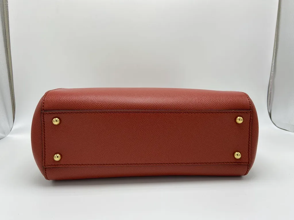 Single Handle Shoulder Bag