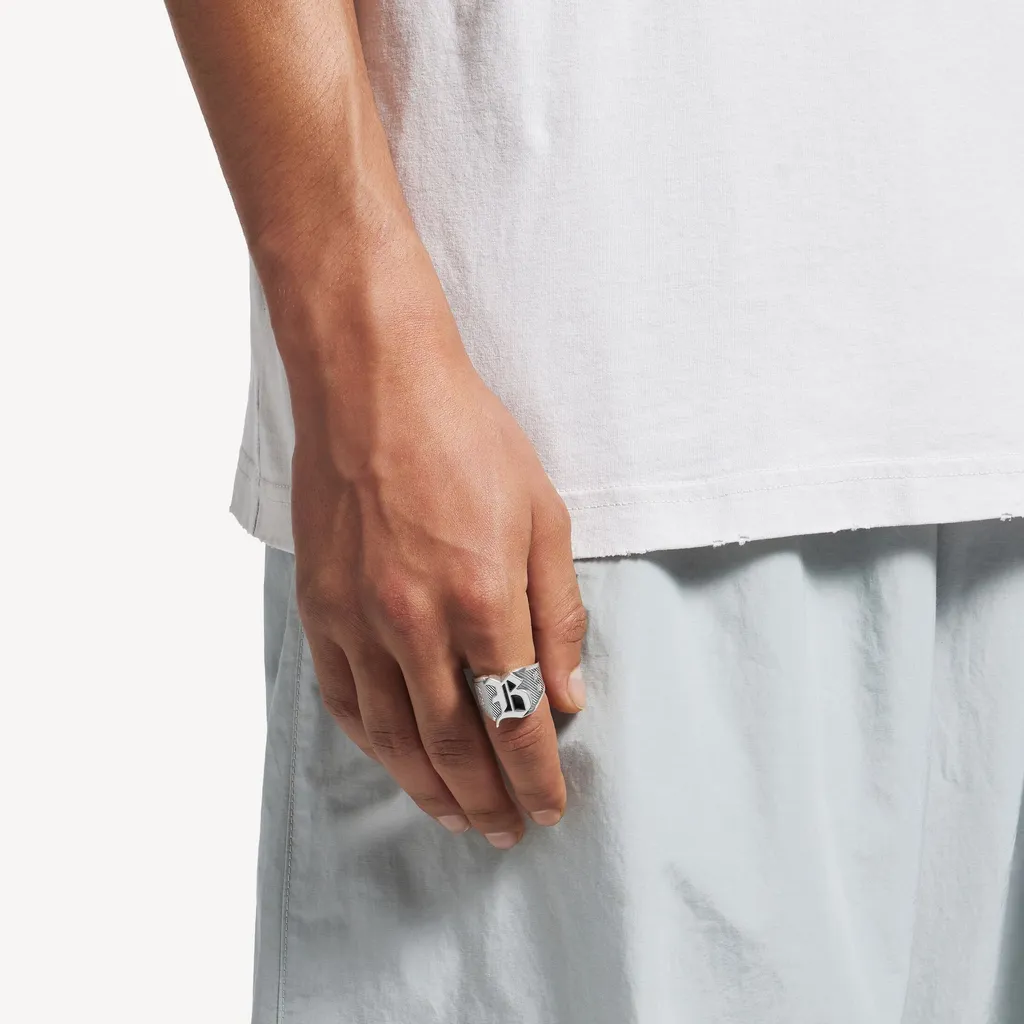 Melrose Signet Ring