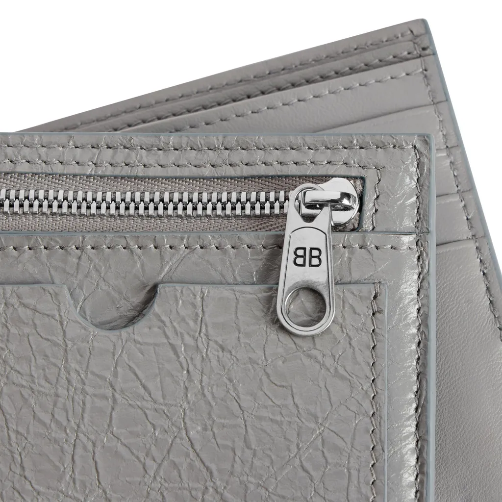 Superbusy Square Folded Wallet