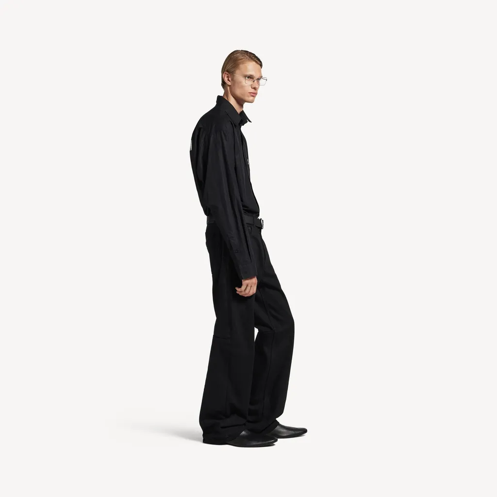 Curved Knee Pants