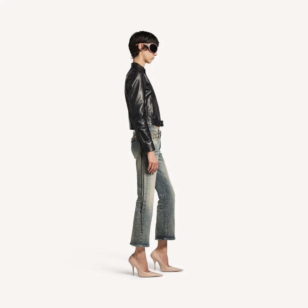 Lace Flared Capri Pants
