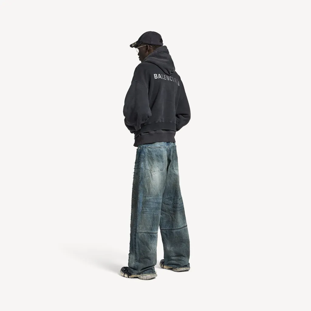 Minimal Baggy Pants