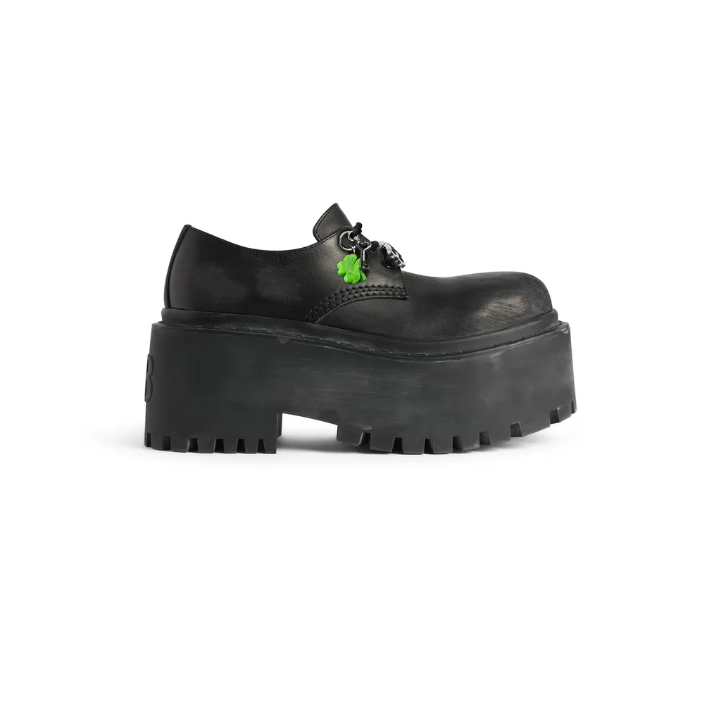Strike Platform Derby With Charms