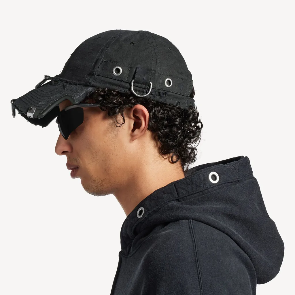 D-Ring Cargo Cap