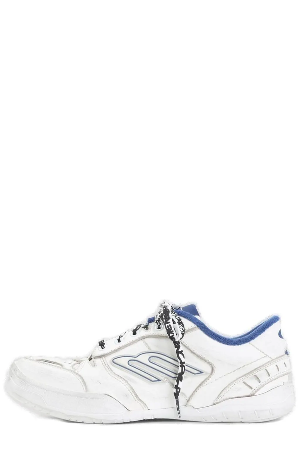 Logo Patch Low-Top Sneakers