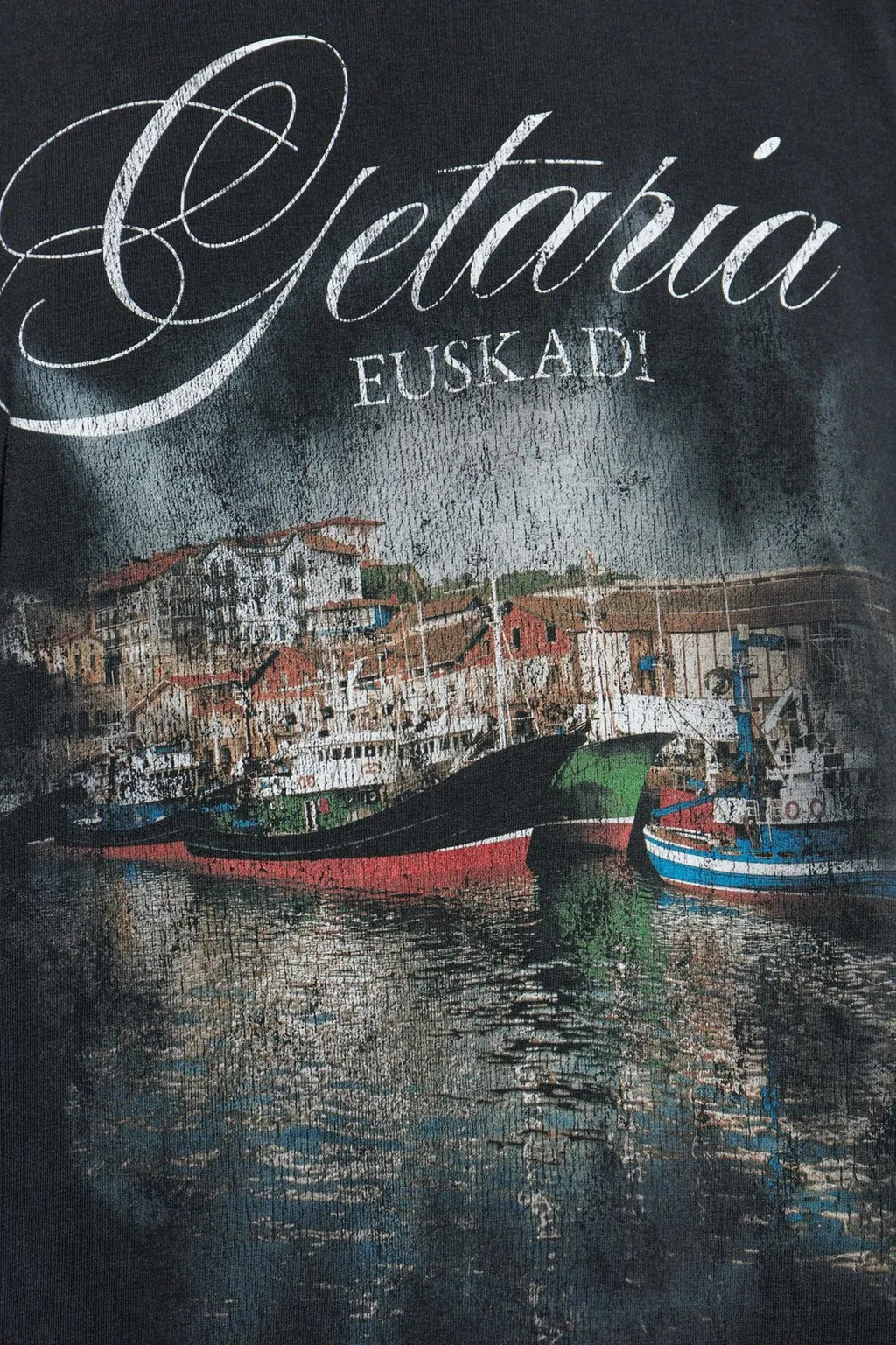 Getaria Graphic Printed Oversized T-Shirt